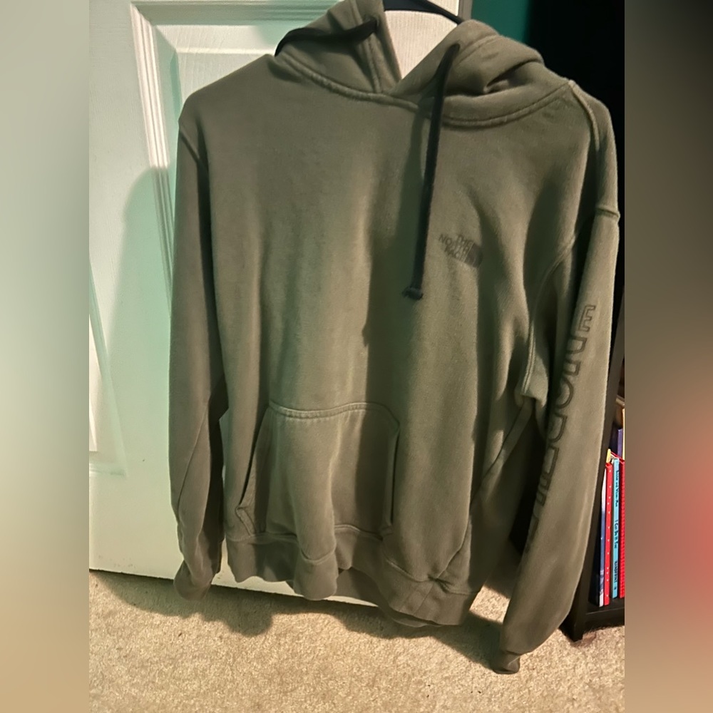 Green north face hoodie
